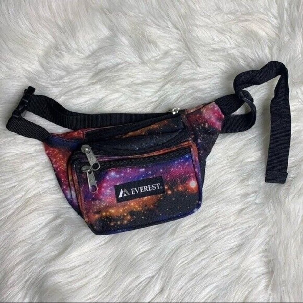 Everest Signature Pattern Fanny Pack Galaxy